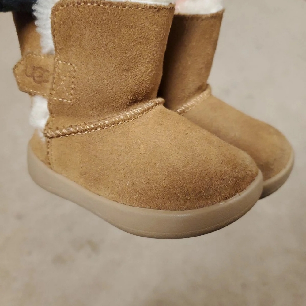 Toddler ugg boots